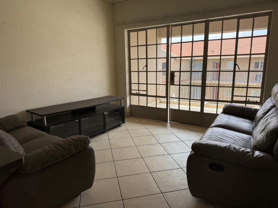 2 Bedroom Property for Sale in Waterval East North West